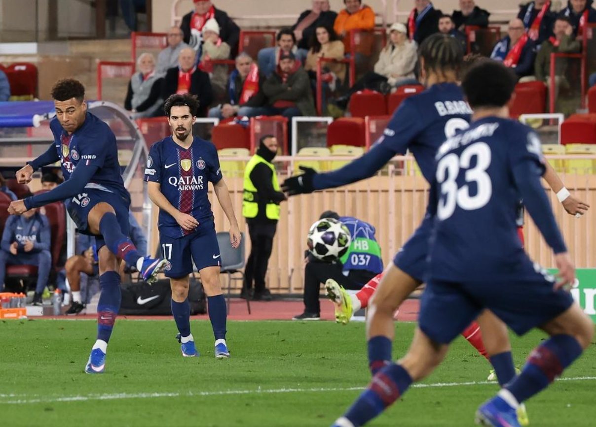 天天斗地主-欧冠神剧情！卫冕冠军让二追三，20岁天才全场最佳：梅开二度